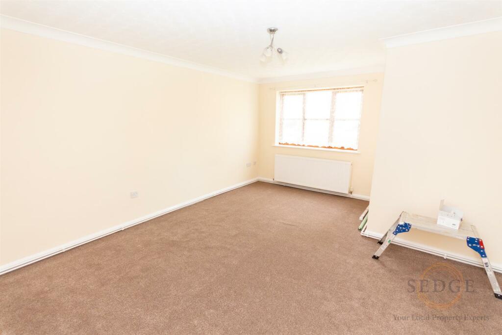 flat 3 stable -07.jpg