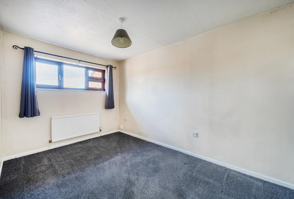 1305582-8-6842ed9...