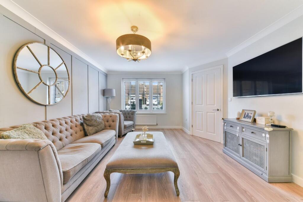 HAYTON CRESCENT,  (3).jpg