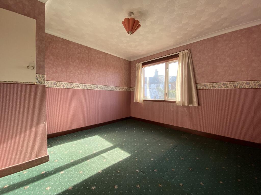 55 Akers Avenue, Locharbriggs, Dumfries, DG1 1UQ -