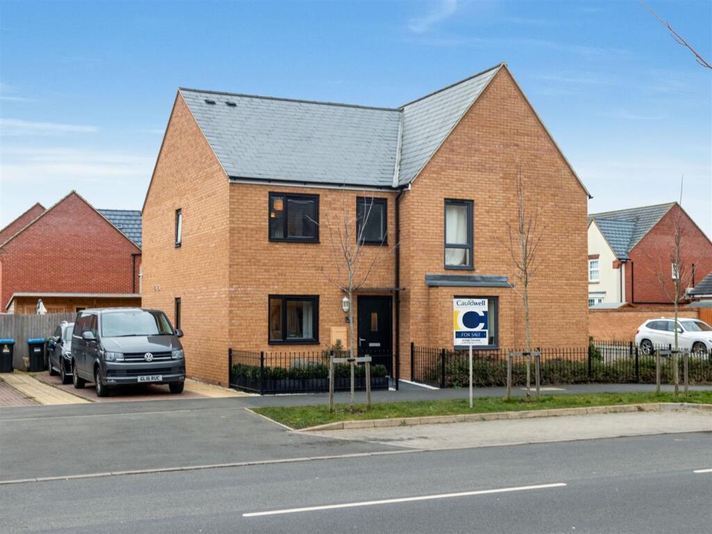 Extended StudyFamily room.jpg.JPG