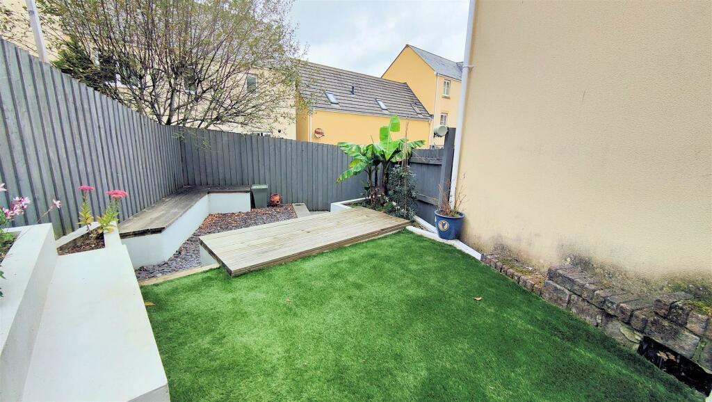 garden (2).jpg