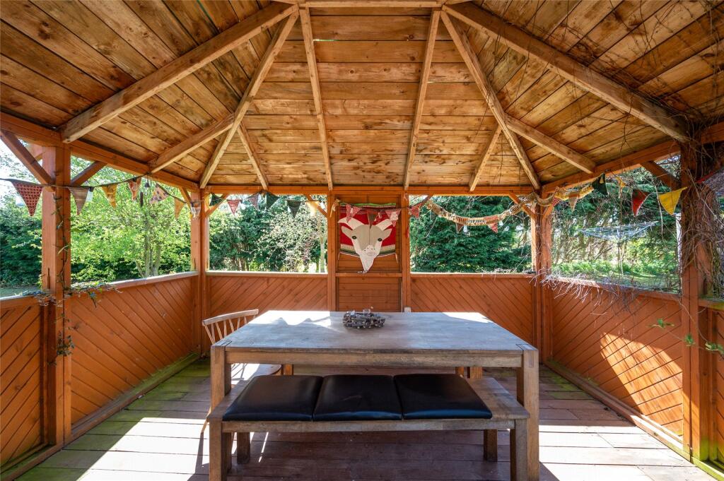 Summer House