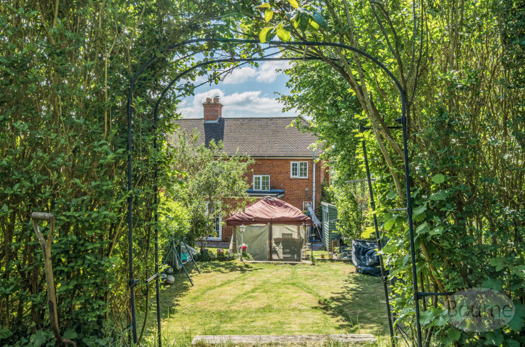 bcdfeca5-c842-456...