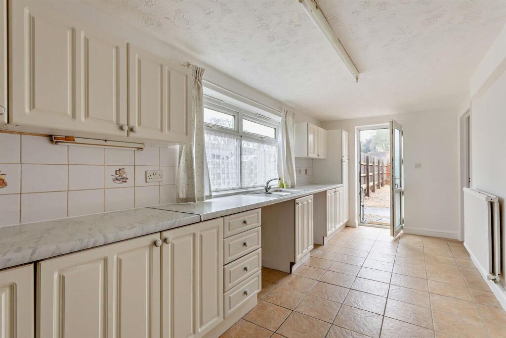 8636299-interior10-800.jpg
