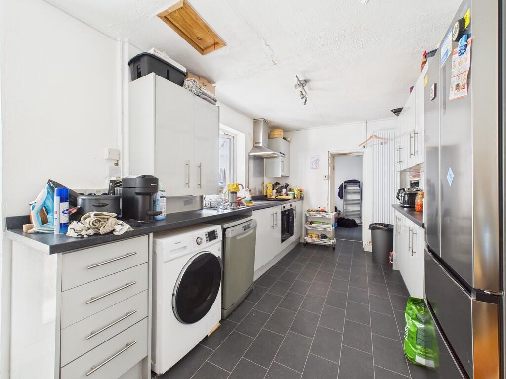 CAM02089G0-PR0499...