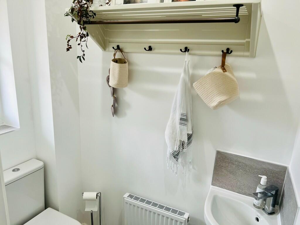 Cloakroom WC