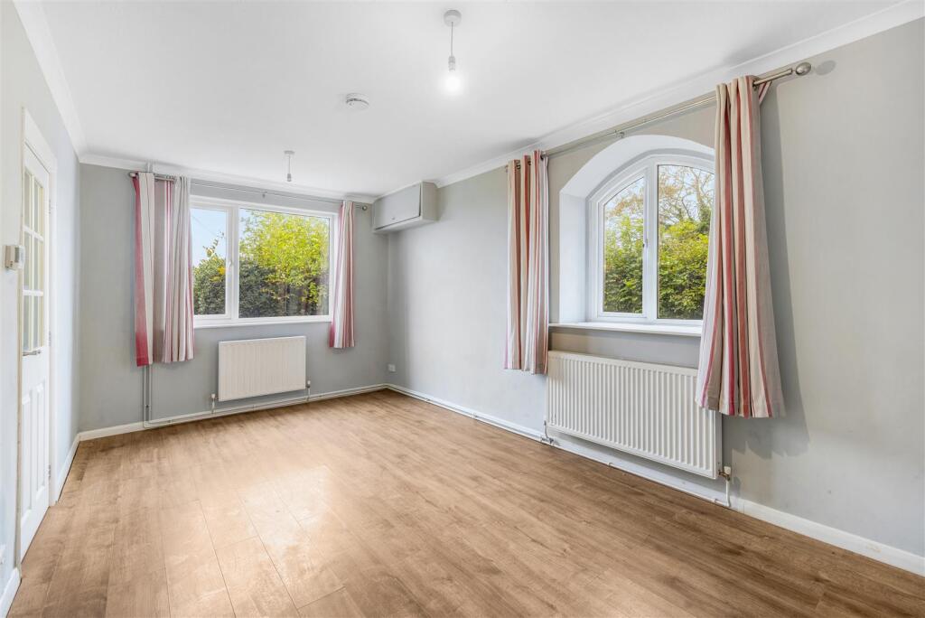 Holly House (Old Leake)-18.jpg