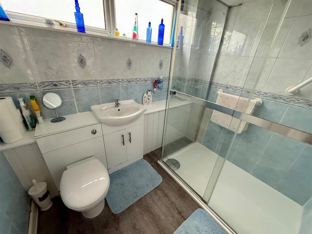 RG53 Shower.jpg