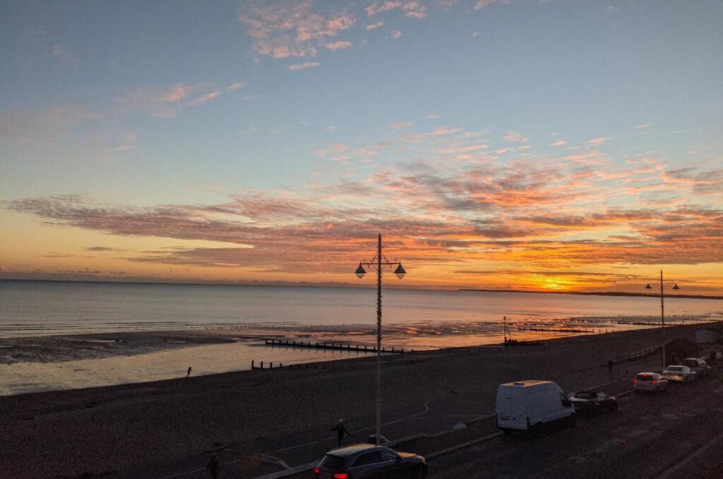 17 - Winter Sunset West.jpg
