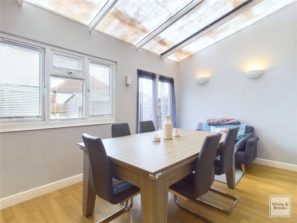 Sun Room/Dining