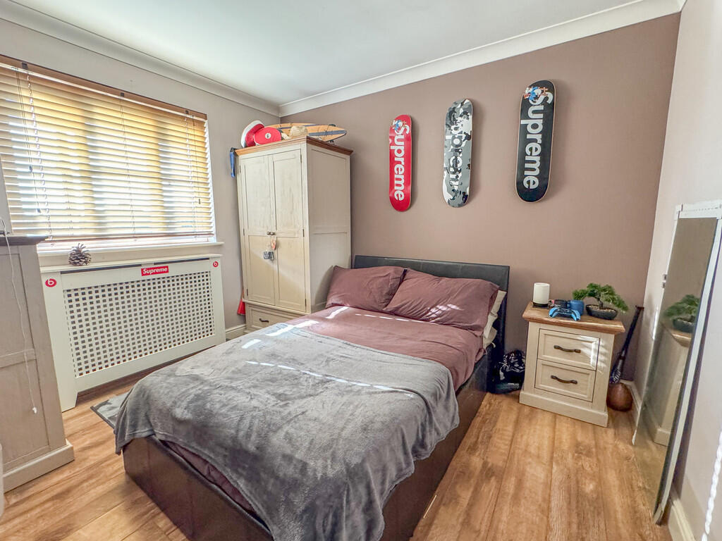 bed 3