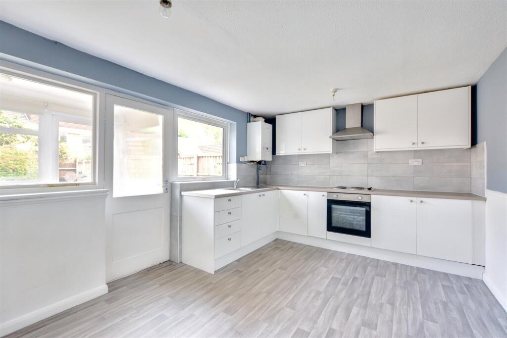 Kitchen_1.jpeg