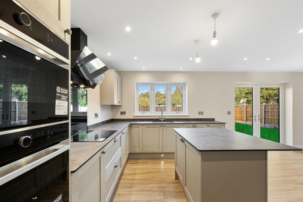 p1115048-Edit.jpg