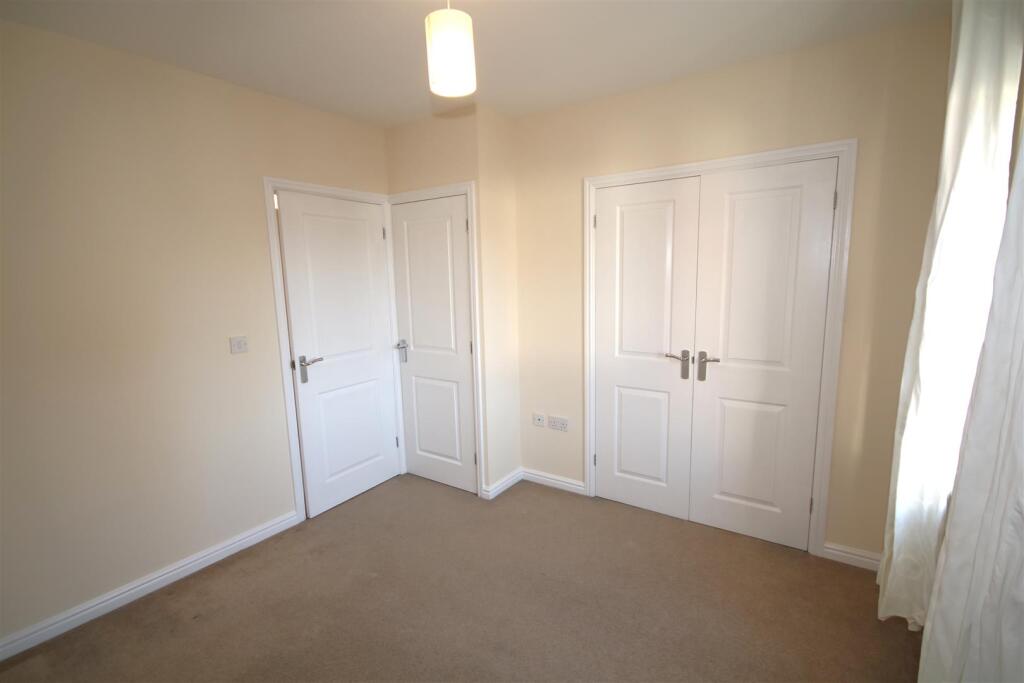 Bedroom 2a.JPG
