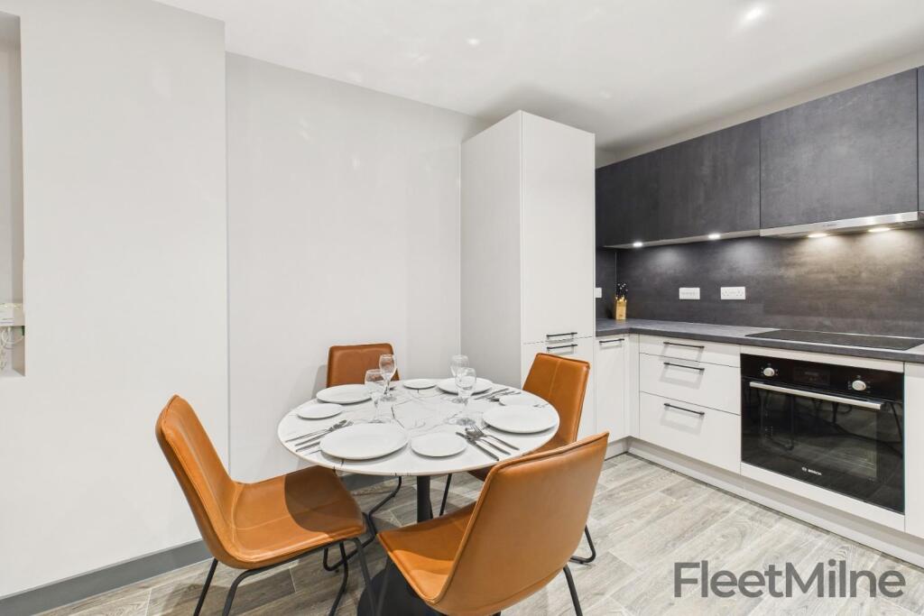 Living/dining room