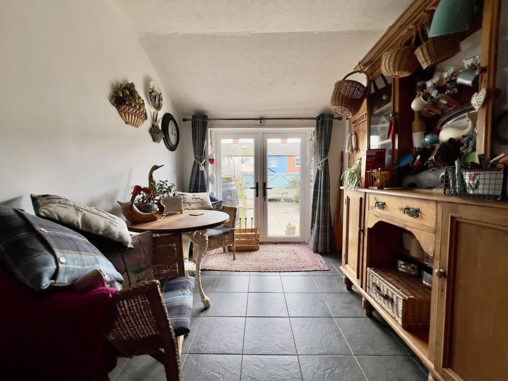 Garden room