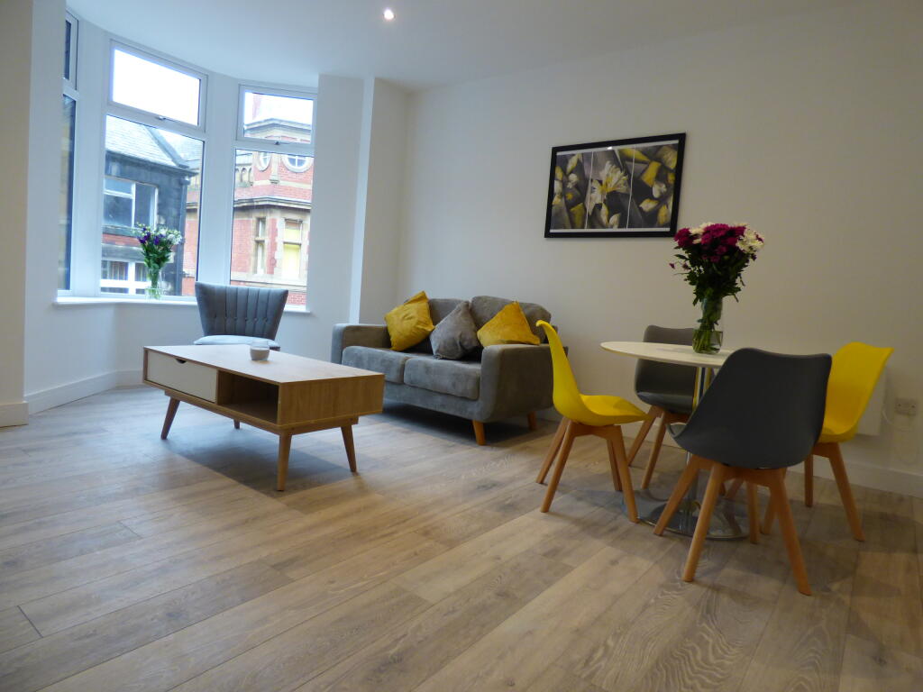 Lounge 2