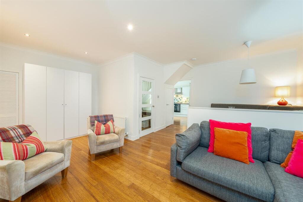 The Old Pickle House-09.jpg