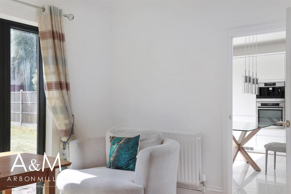 Rear Extended Reception