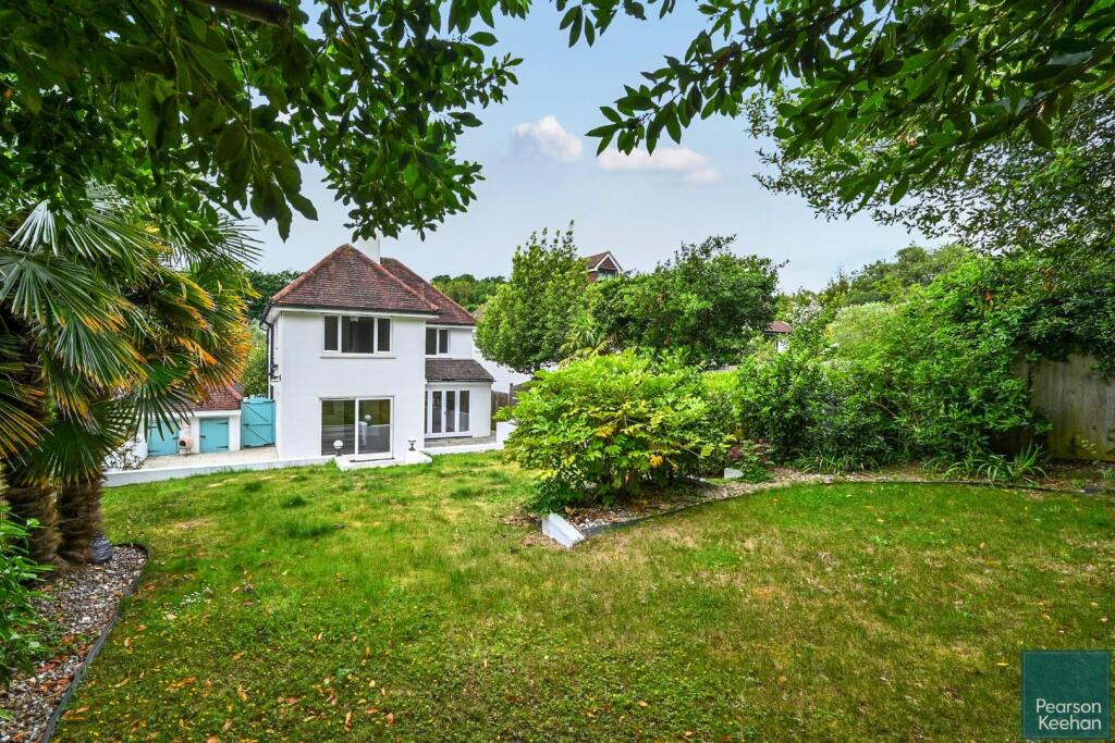 31-woodland-drive-bn3 (30)  .jpg