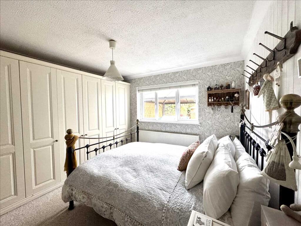 GROUND FLOOR BEDROOM
