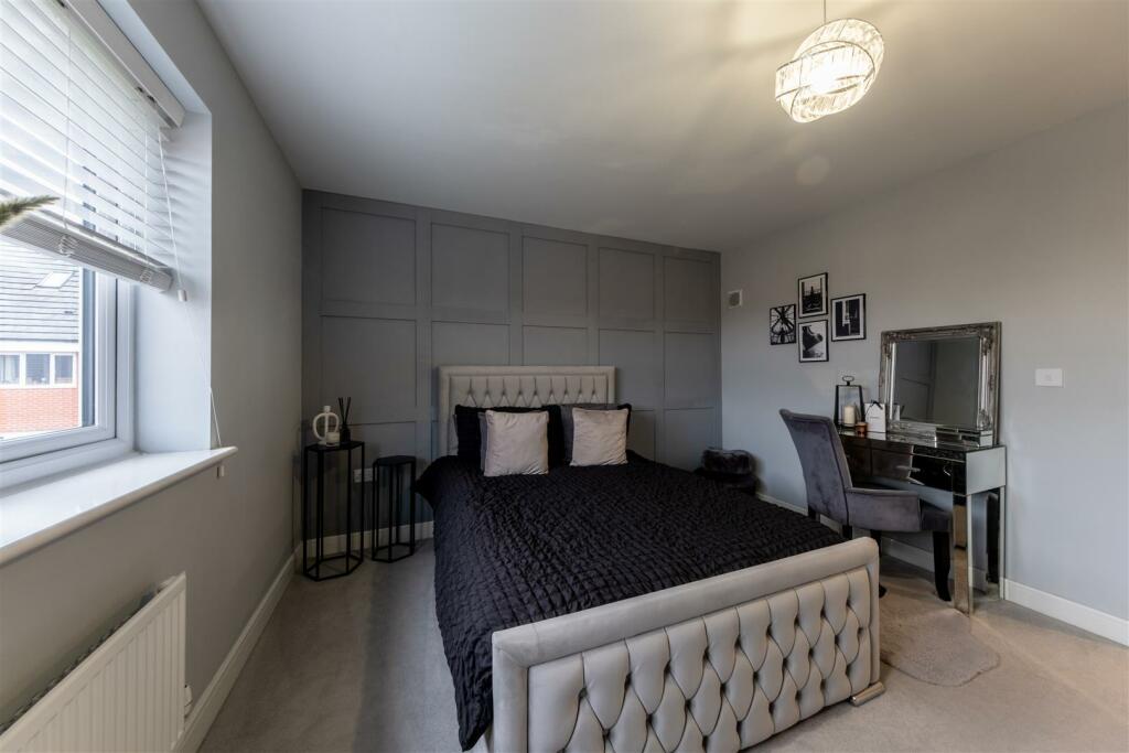 37 Lee Place-016.jpg