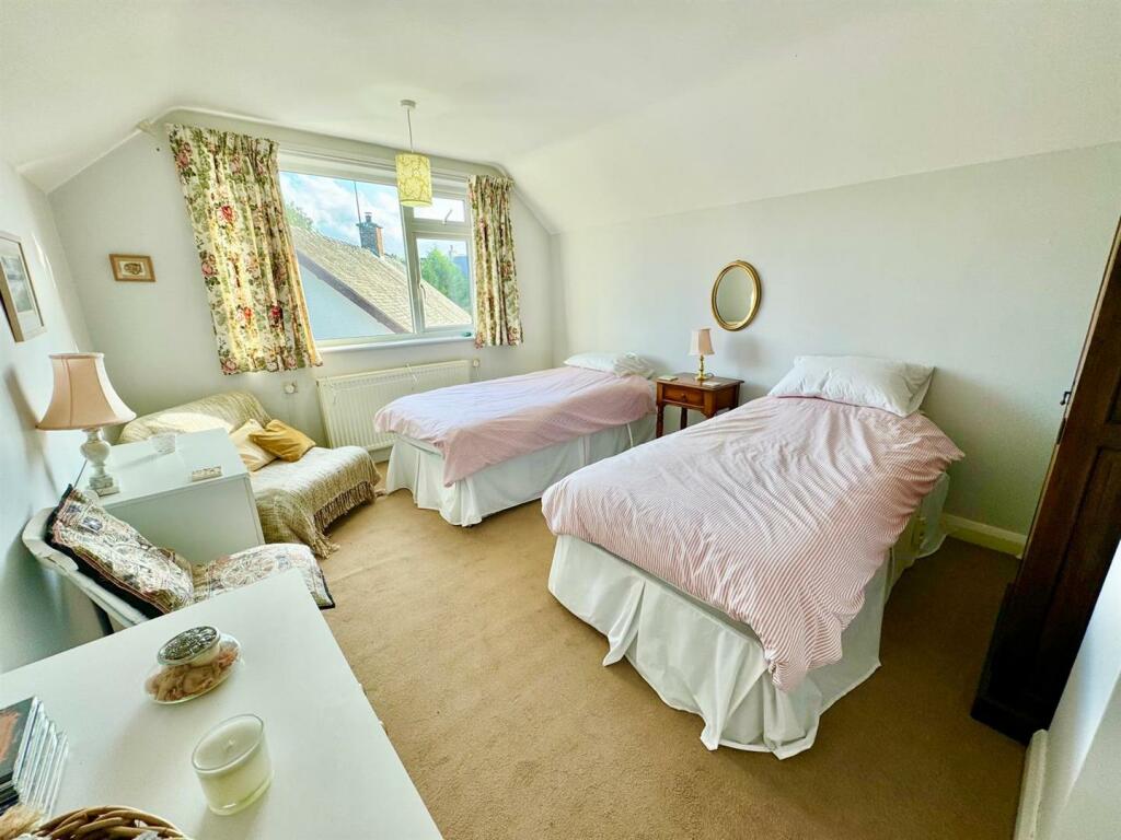 PHOTO-2024-08-23-20-50-49 (19).jpg