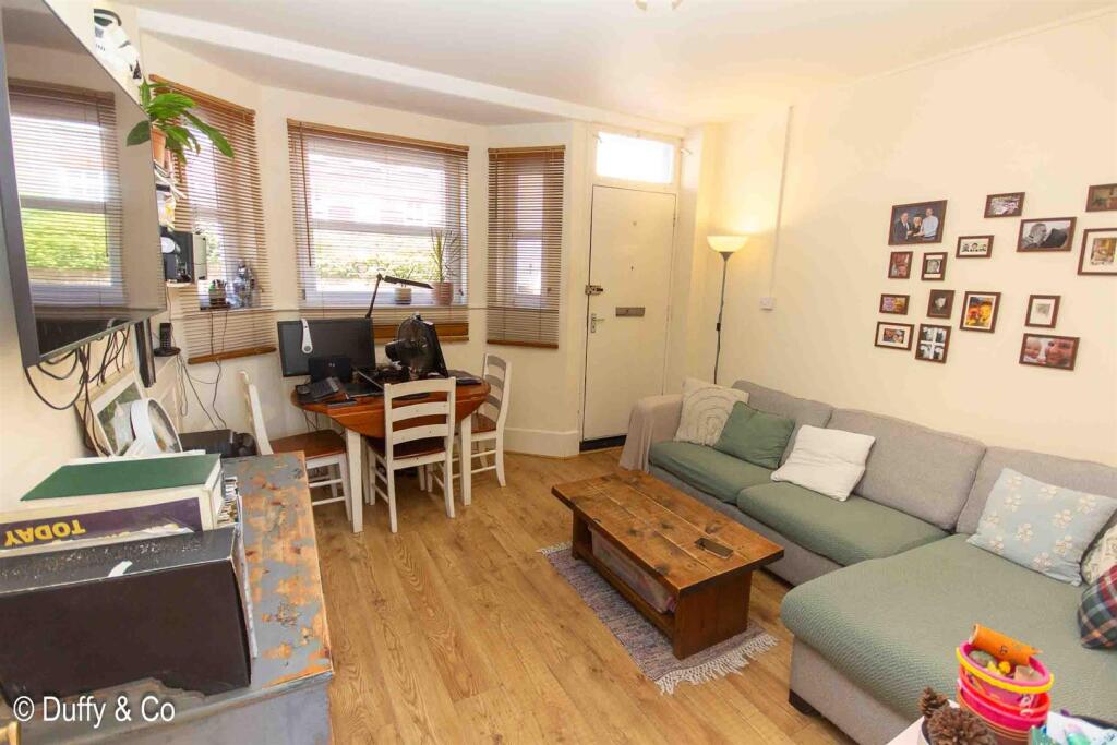 15BR25 (14 of 18).JPG