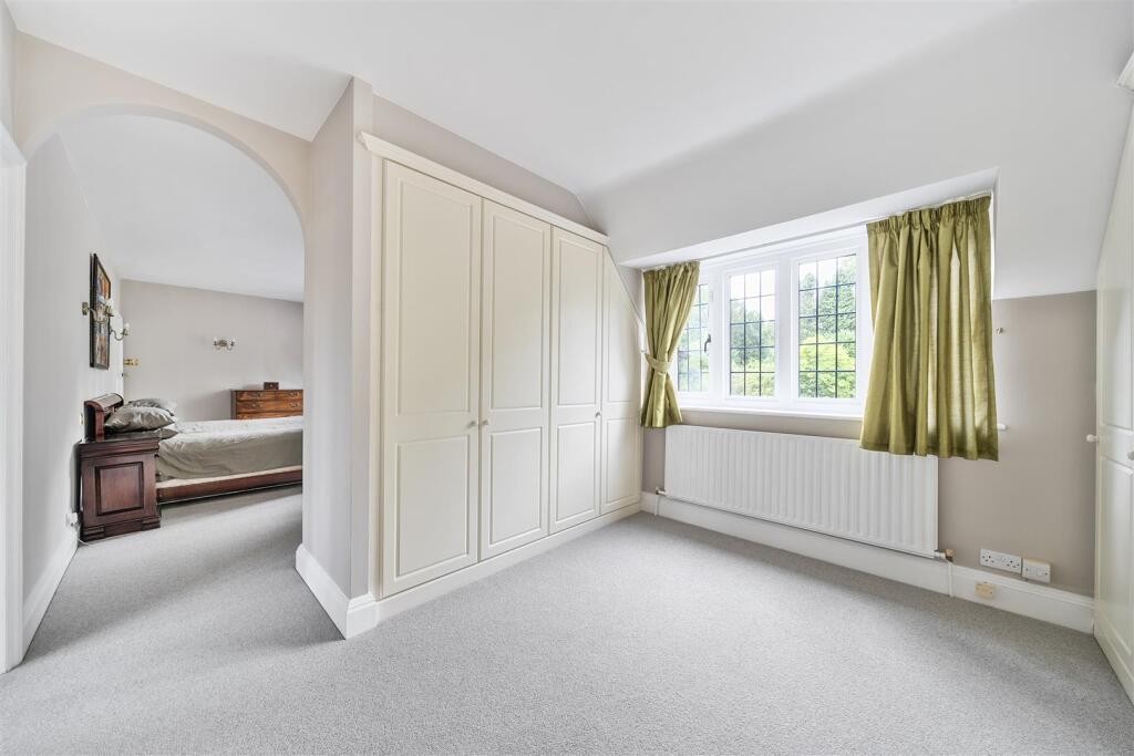 Principal Bedroom Dressing Room