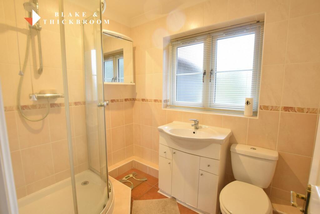 EN SUITE