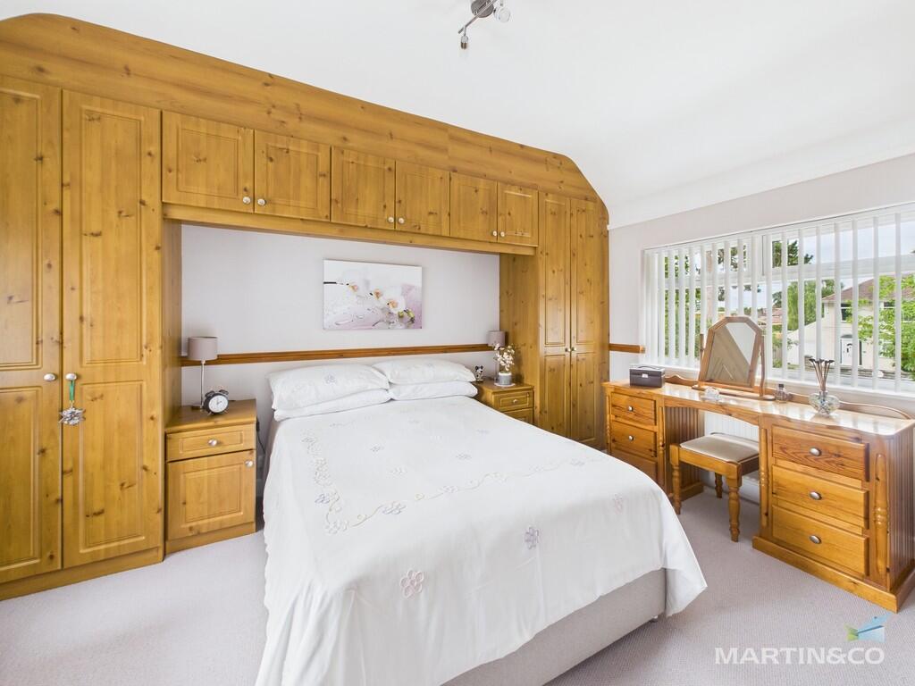 CAM03111G0-PR0366...