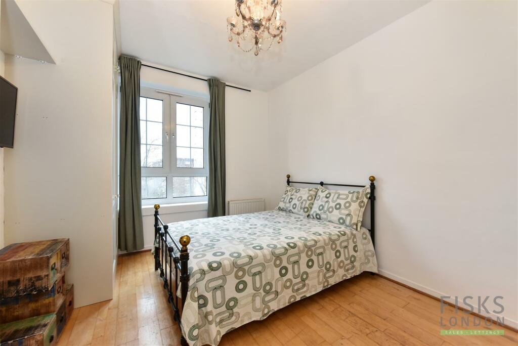 Flat 31 Hilliard House (2).JPG