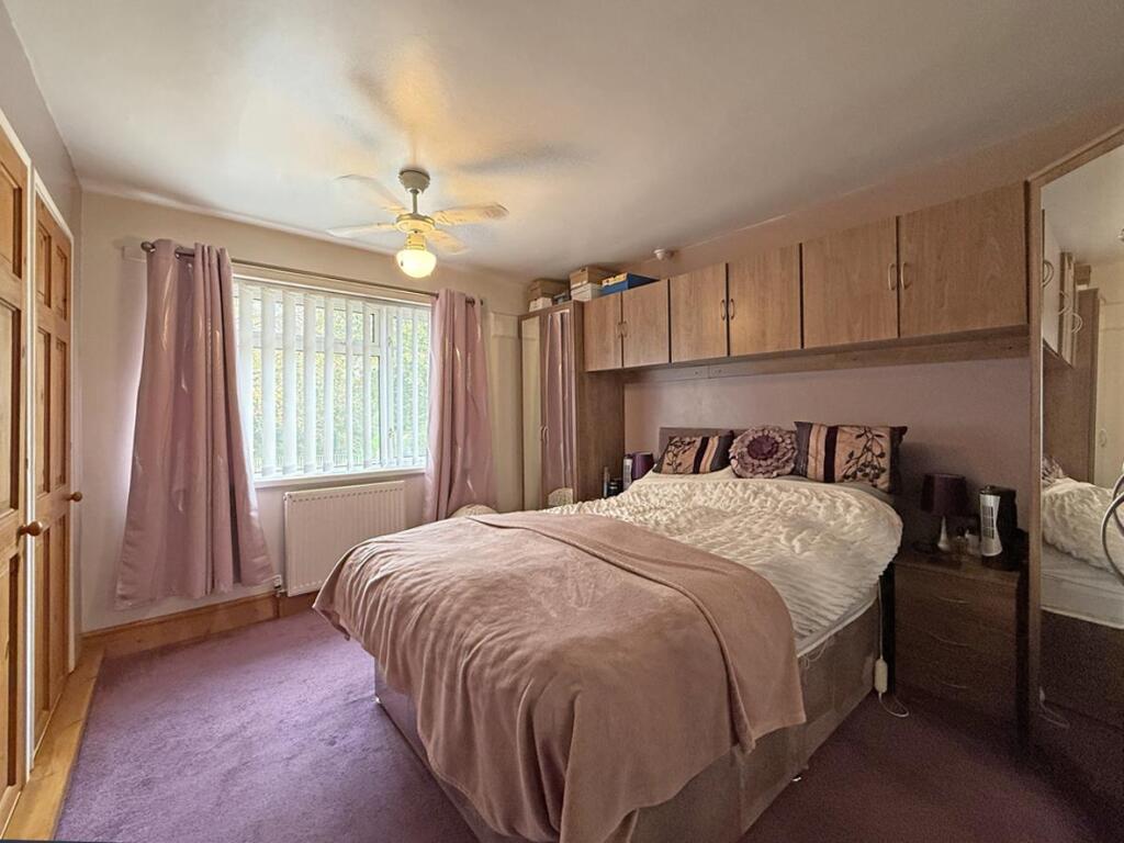 Honicknowle Lane 407 - Bed 1.jpg