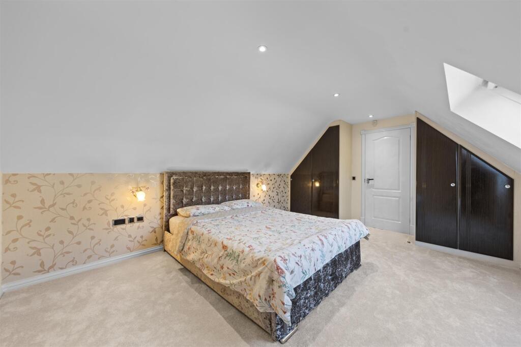 95BradwellRdWeb45.jpg