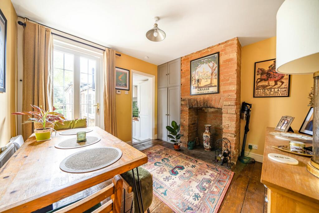 Dining Room (2)