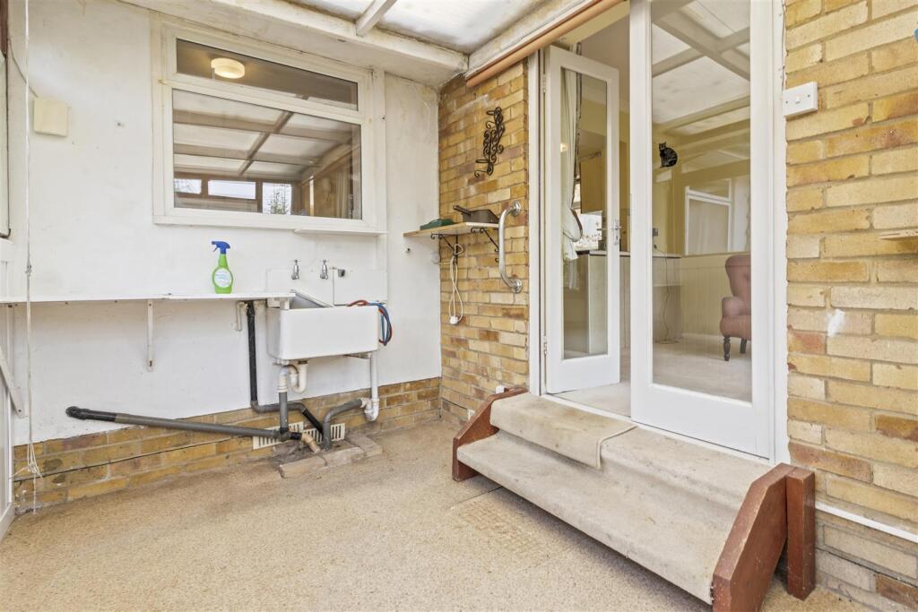 Lean-to/Utility