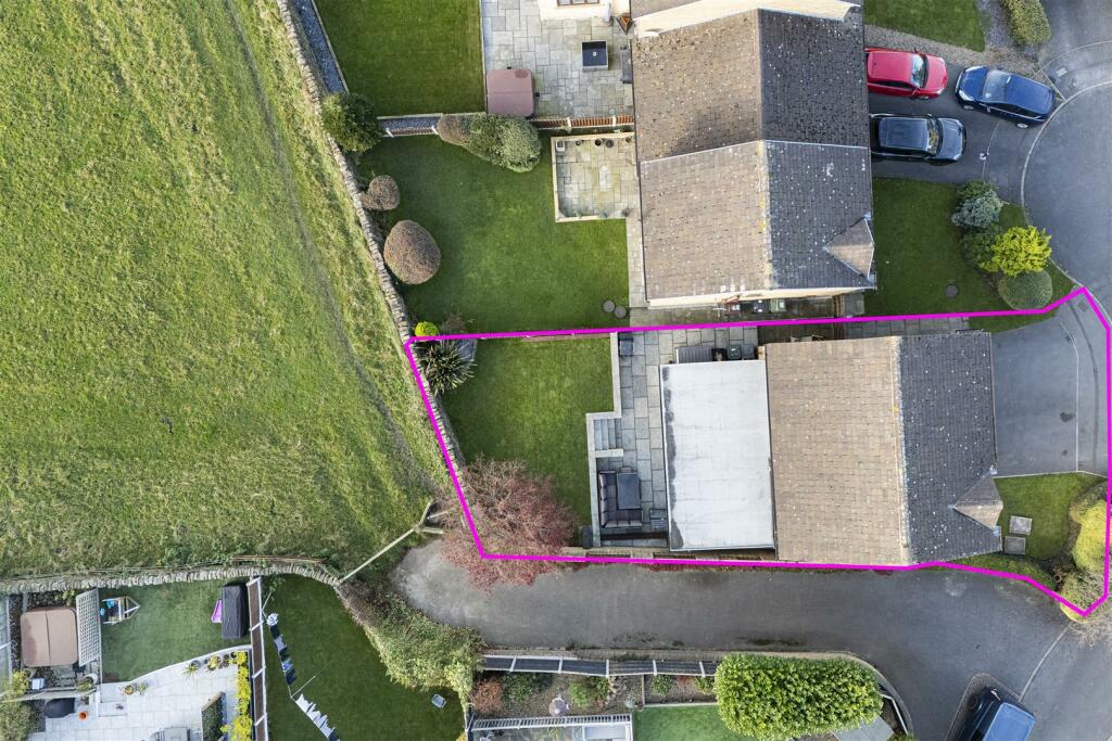 Bramleys Estate Agents - Chadwick Hall Gardens - M