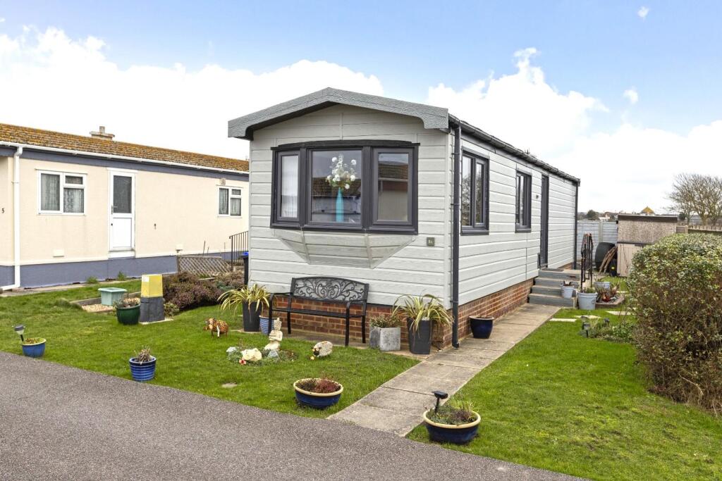 The Broadway, Lancing