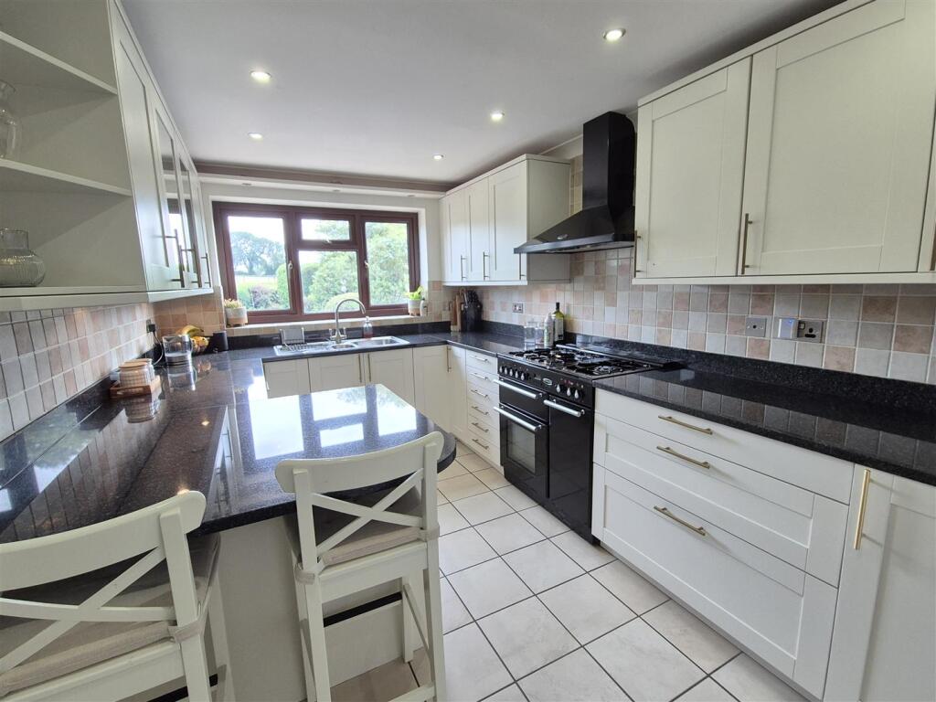 Breakfast Kitchen