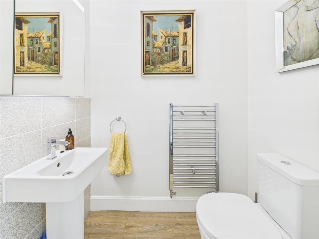 Fitted Guest Cloakroom