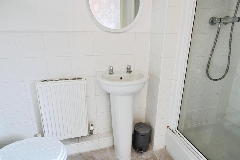 En Suite Shower Room