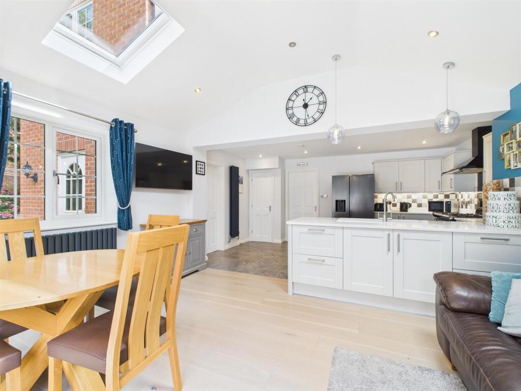 Extended Living Kitchen/ Dining Room