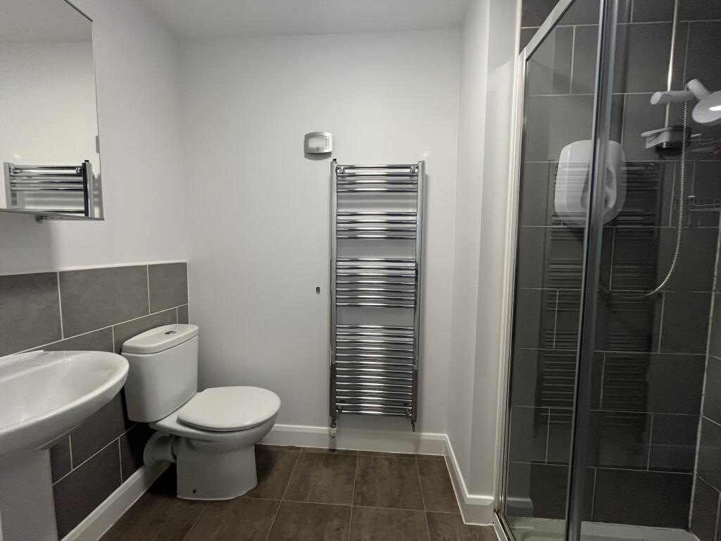 En-suite Bathroom