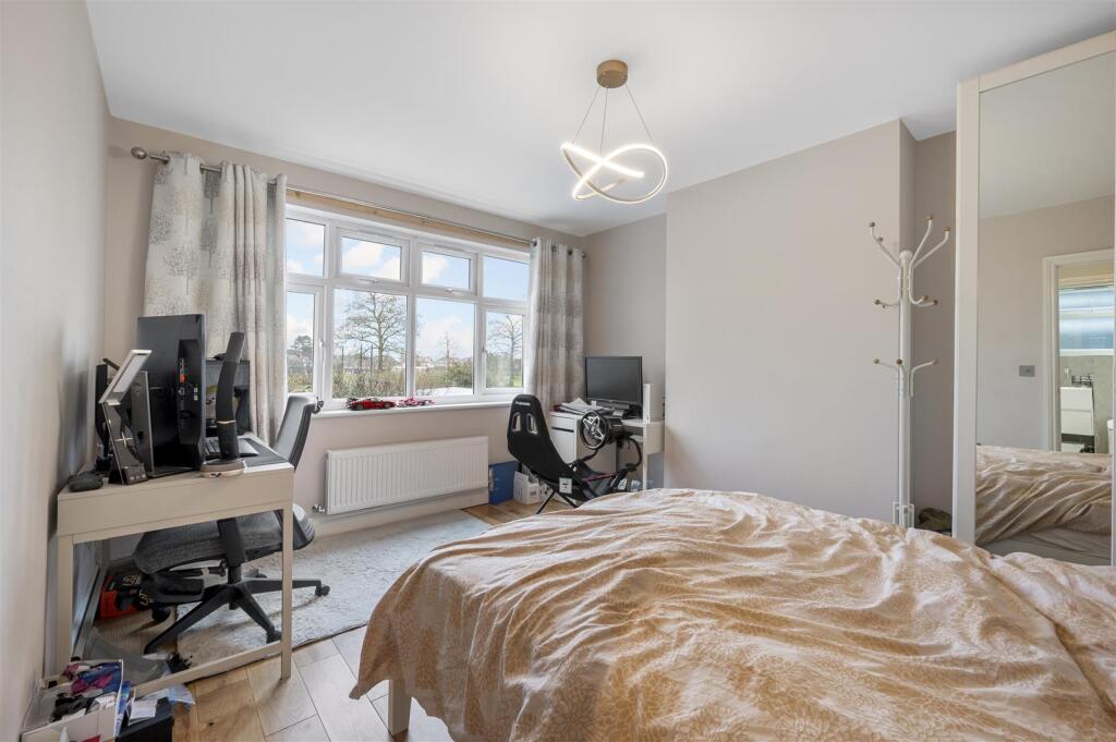 34 Aylward Road,22.jpg