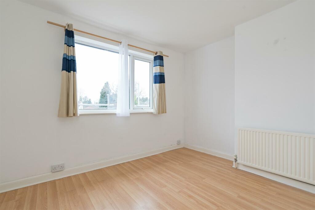 27 Olton Road, Shirley_4.jpg