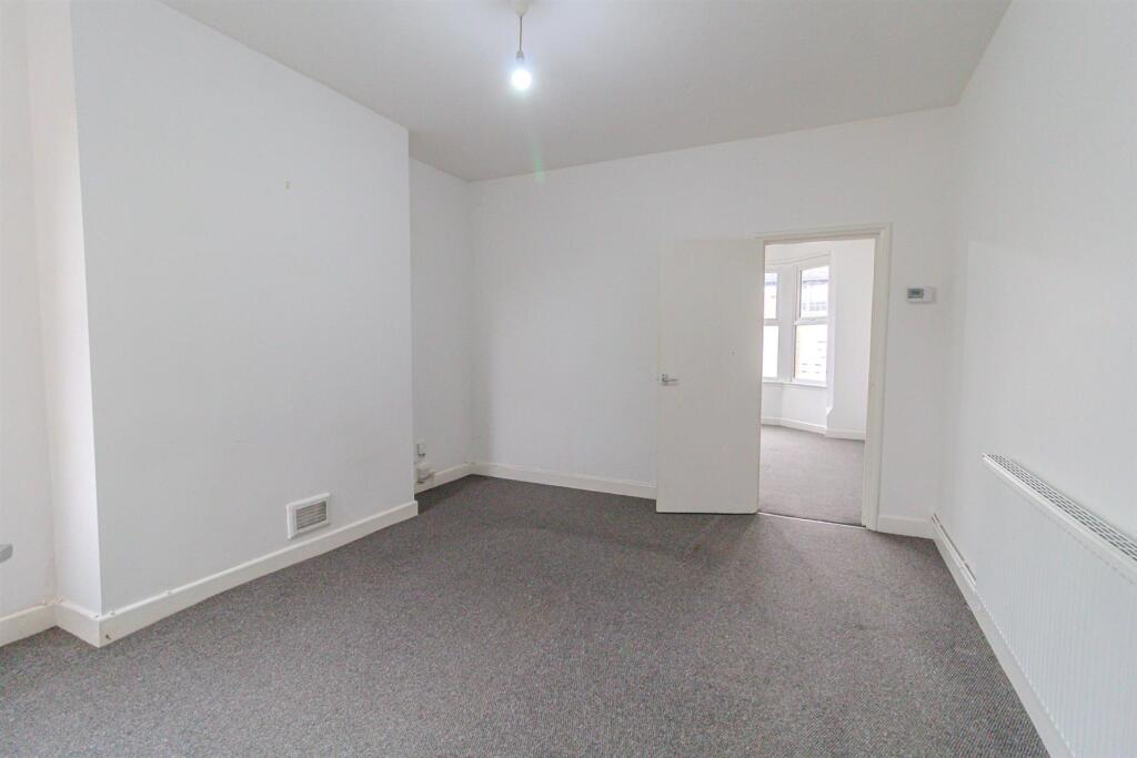 99, Haywood Road Mapperley, Nottingham, NG3 6AF