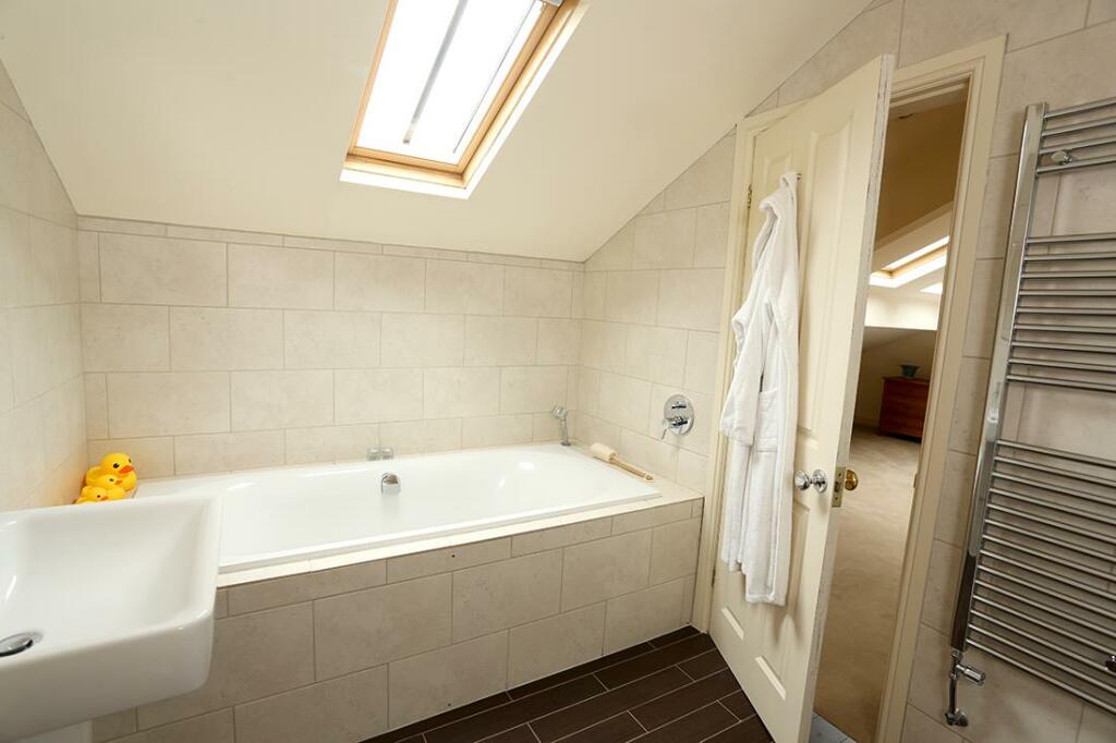 En-suite Bathroom