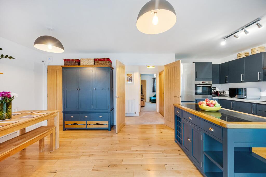 Ironstone Way, Worsley, M28