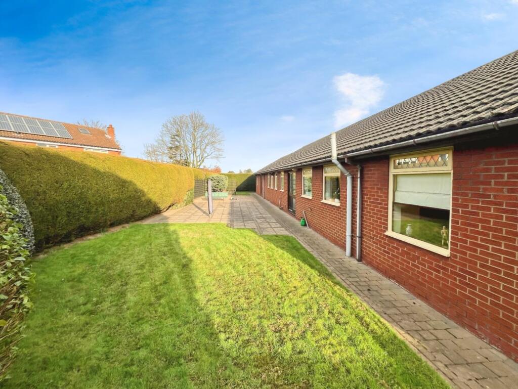 4bbaba5b-Rear 20view 201.jpg